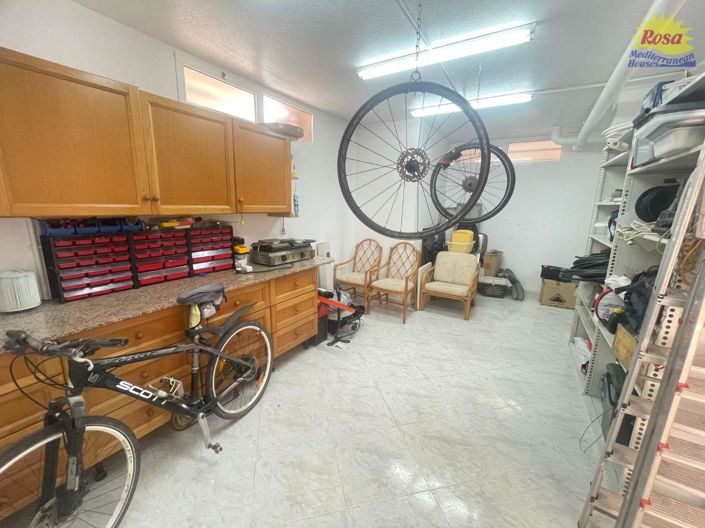 Image No.16-3 Bed Chalet for sale