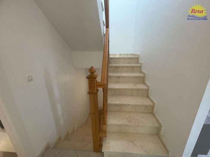 Image No.19-3 Bed Chalet for sale