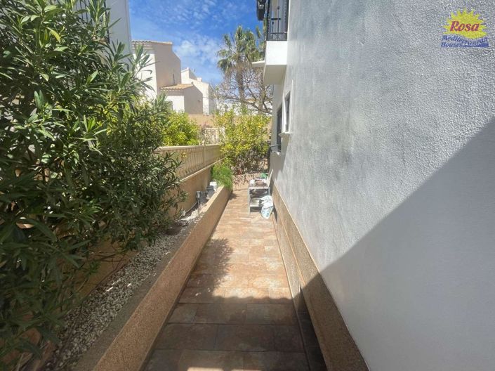 Image No.27-3 Bed Chalet for sale