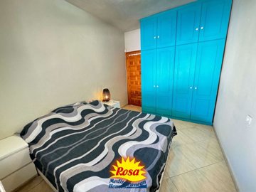 property189998653
