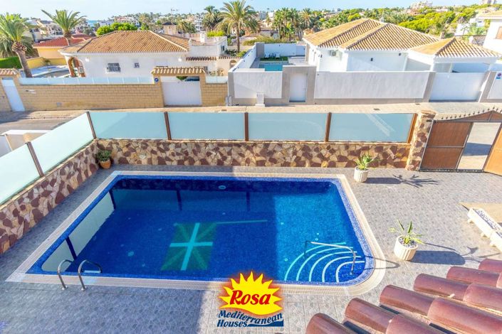 Image No.42-4 Bed Villa for sale