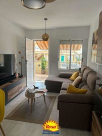 property190680558