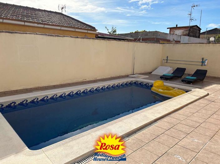 Image No.10-2 Bed Chalet for sale