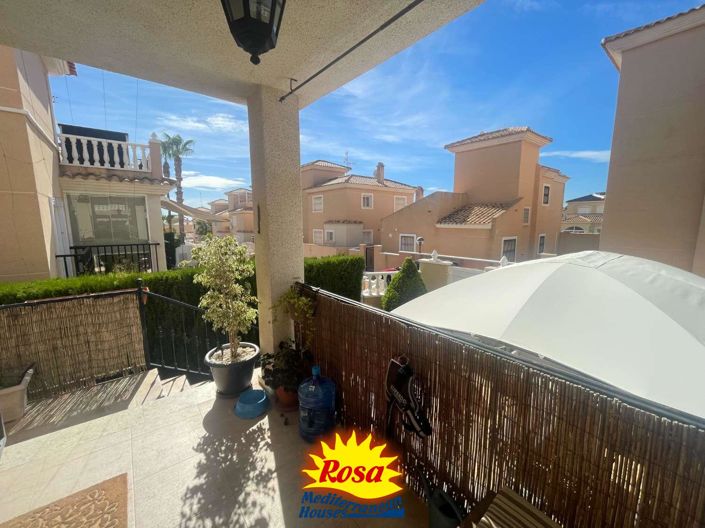 Image No.4-Chalet de 3 chambres à vendre à Orihuela Costa