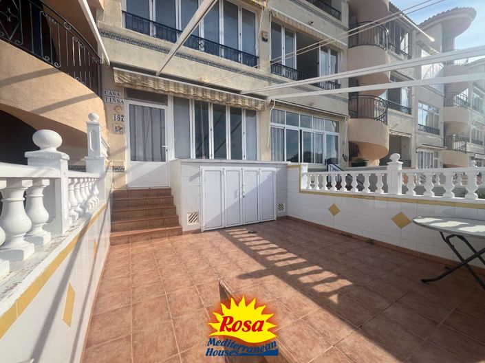 Image No.3-Appartement de 2 chambres à vendre à Punta Prima