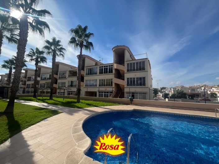 Image No.4-Appartement de 2 chambres à vendre à Punta Prima