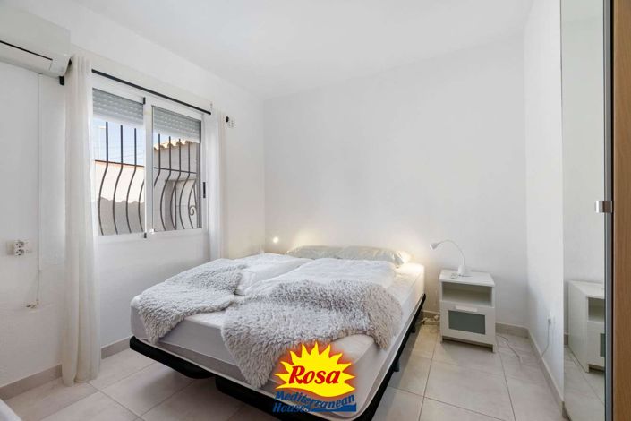 Image No.24-Villa de 5 chambres à vendre à Orihuela Costa