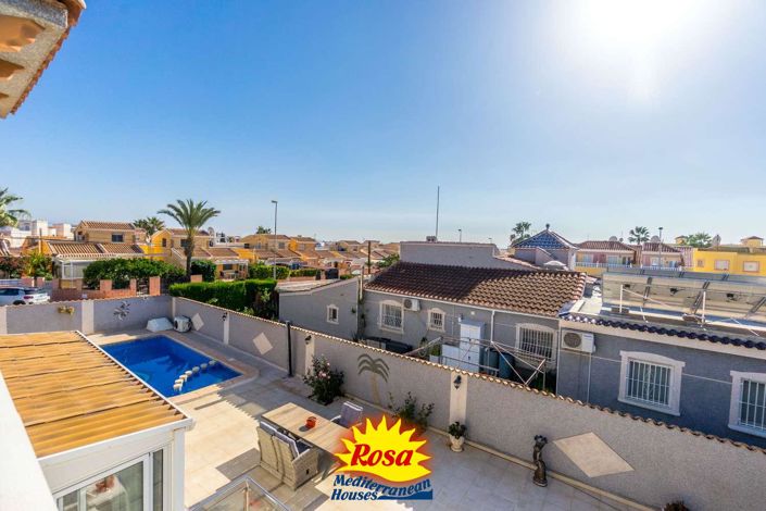 Image No.33-Villa de 5 chambres à vendre à Orihuela Costa