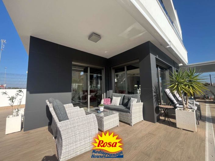 Image No.9-Villa de 4 chambres à vendre à Villamartin