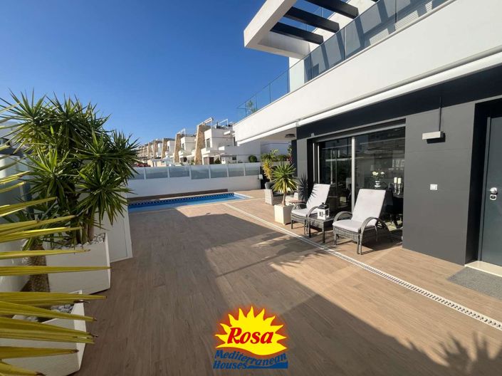 Image No.18-Villa de 4 chambres à vendre à Villamartin