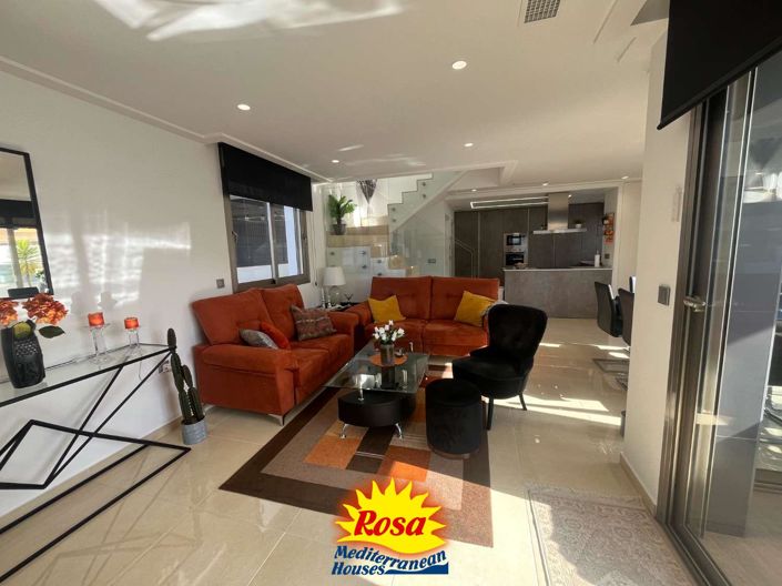 Image No.24-Villa de 4 chambres à vendre à Villamartin