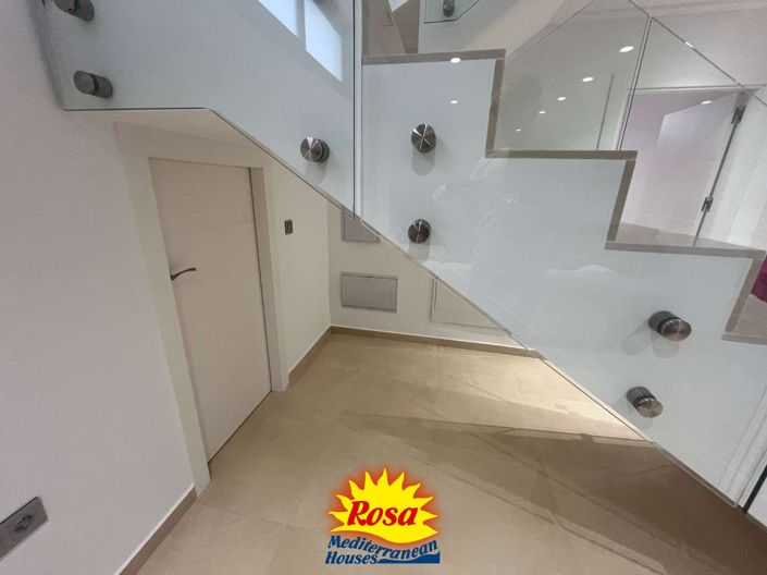 Image No.32-Villa de 4 chambres à vendre à Villamartin