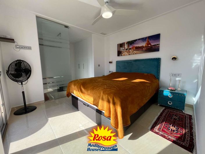 Image No.47-Villa de 4 chambres à vendre à Villamartin