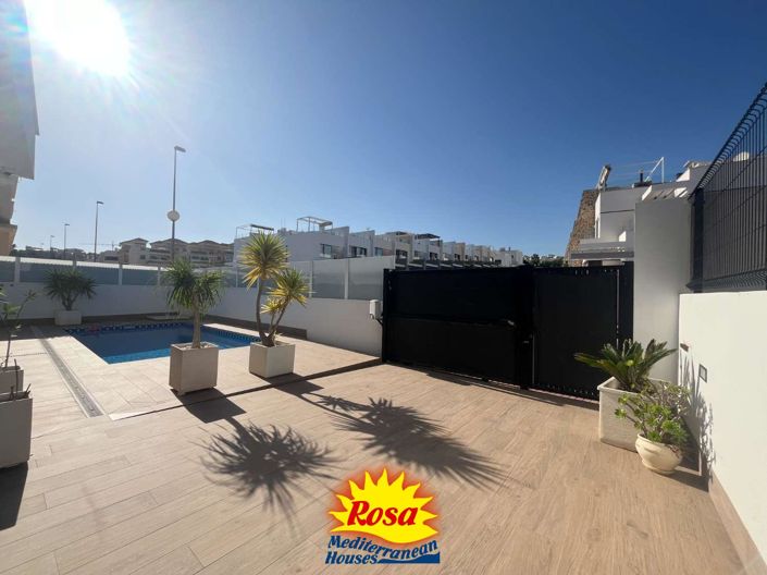 Image No.5-Villa de 4 chambres à vendre à Villamartin