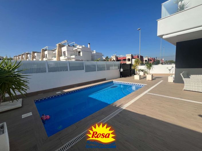 Image No.7-Villa de 4 chambres à vendre à Villamartin