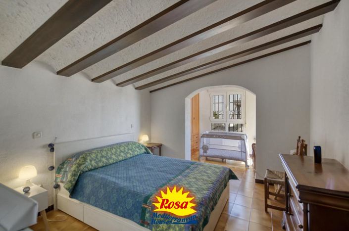 Image No.20-4 Bed Villa for sale