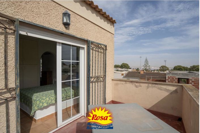 Image No.24-4 Bed Villa for sale