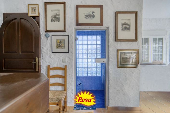 Image No.34-4 Bed Villa for sale