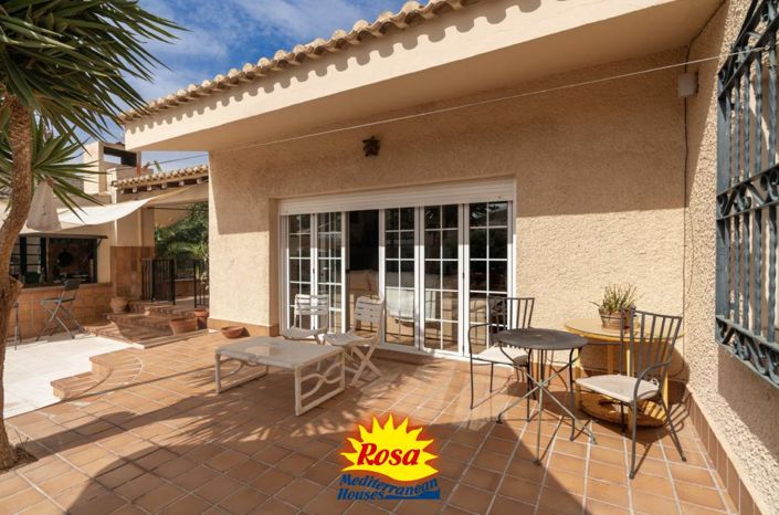 Image No.38-4 Bed Villa for sale