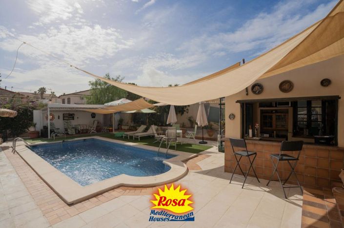 Image No.40-4 Bed Villa for sale