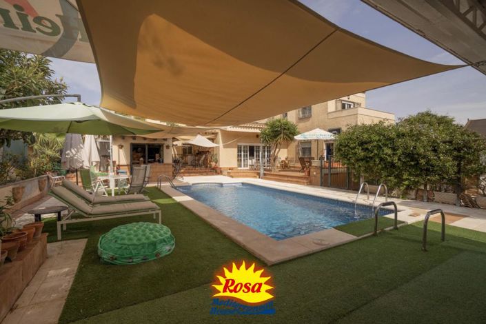 Image No.42-4 Bed Villa for sale