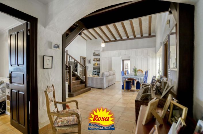 Image No.5-4 Bed Villa for sale