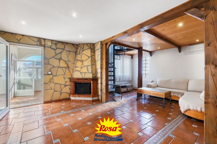 Image No.13-4 Bed Villa for sale