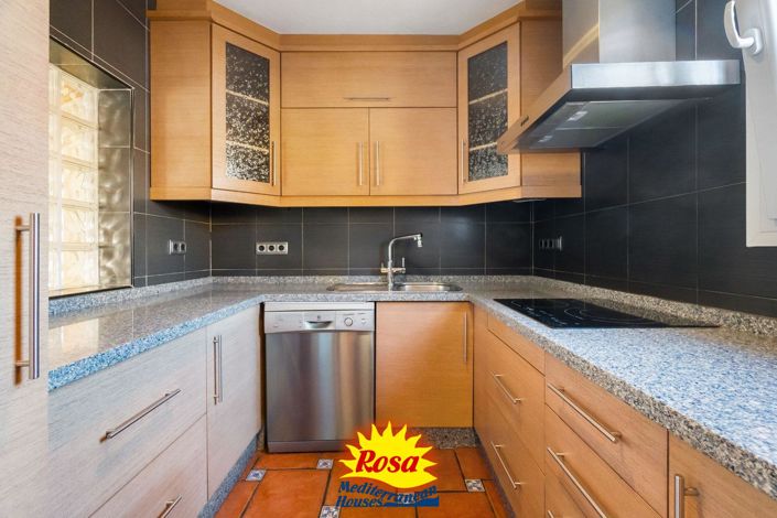 Image No.17-4 Bed Villa for sale