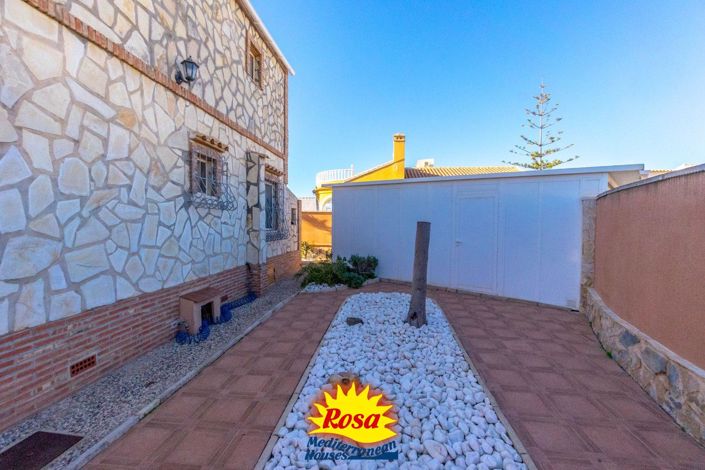 Image No.6-4 Bed Villa for sale