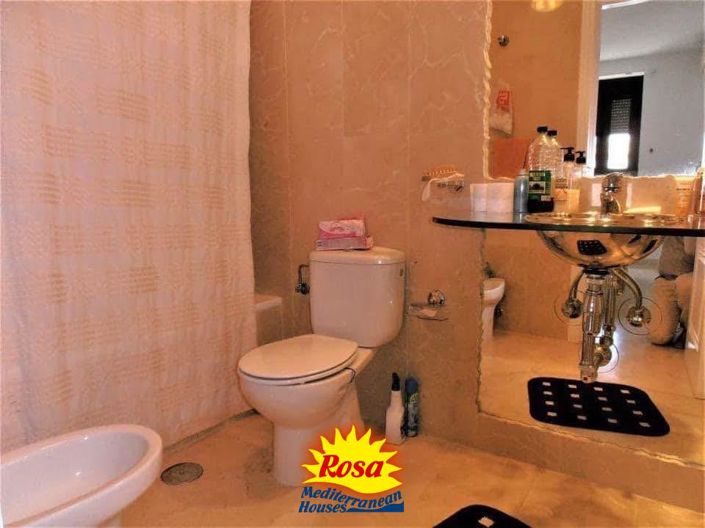 Image No.10-2 Bed Apartment for sale