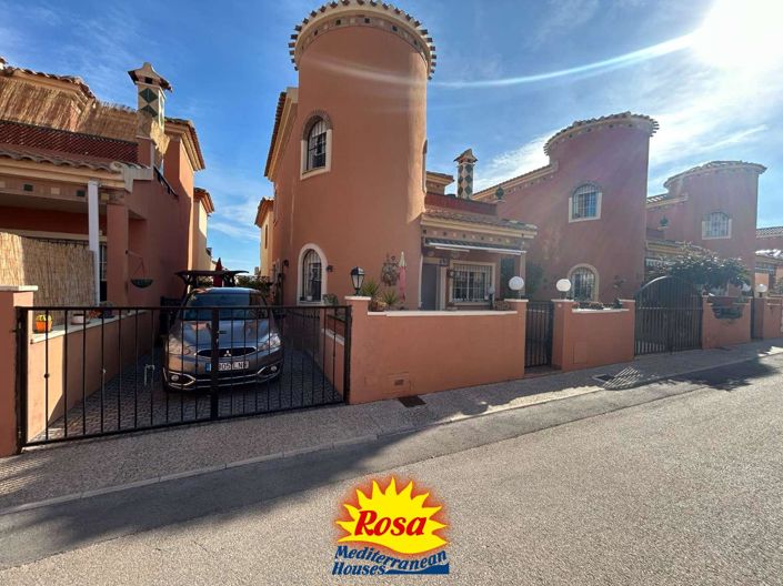 Image No.2-3 Bed Villa for sale