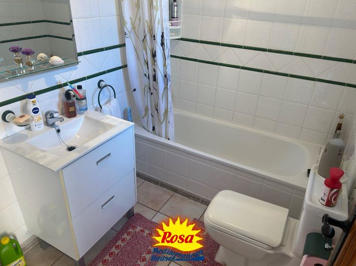 Image No.24-3 Bed Villa for sale