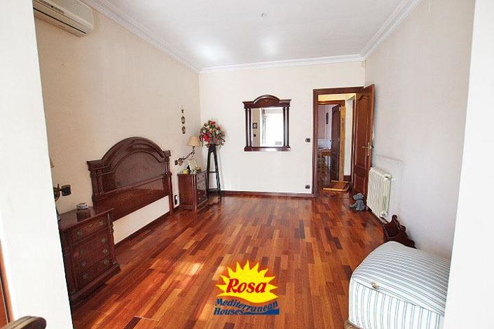 Image No.21-Villa de 6 chambres à vendre à Los Balcones