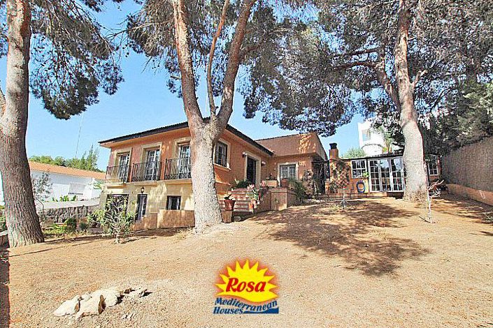 Image No.2-Villa de 6 chambres à vendre à Los Balcones