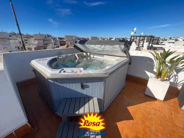 Image No.17-2 Bed Apartment for sale