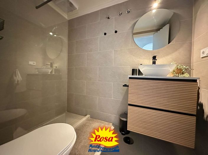 Image No.15-2 Bed Apartment for sale