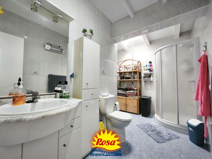 Image No.13-2 Bed Bungalow for sale