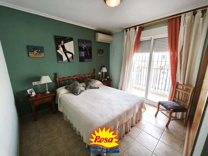 Image No.13-2 Bed Townhouse for sale