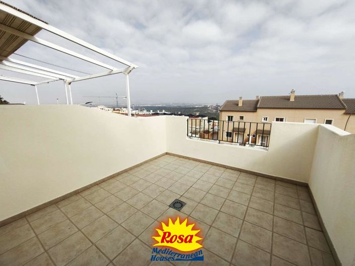 Image No.19-2 Bed Townhouse for sale