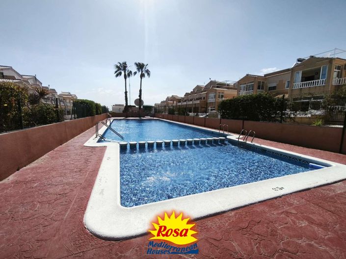 Image No.20-Appartement de 2 chambres à vendre à Punta Prima