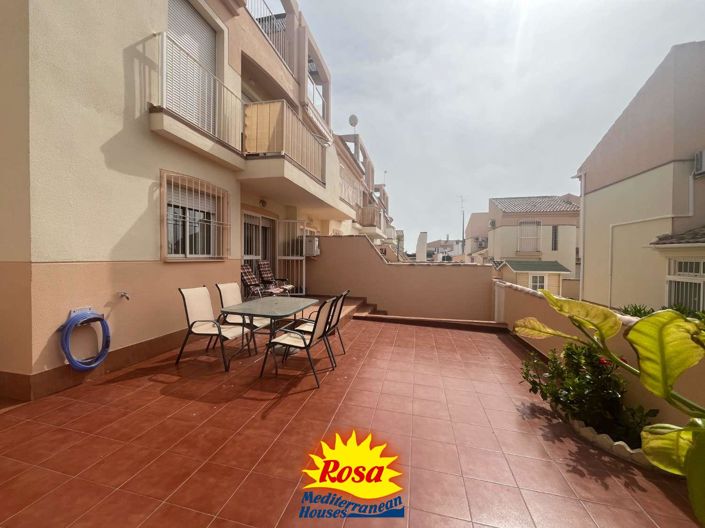 Image No.2-Appartement de 2 chambres à vendre à Orihuela Costa