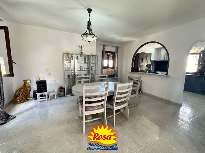 Image No.16-6 Bed Villa for sale