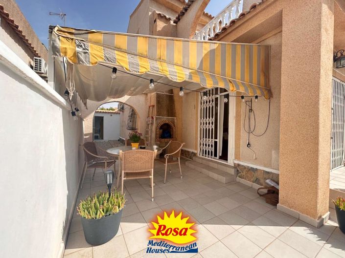 Image No.8-Chalet de 4 chambres à vendre à Orihuela Costa