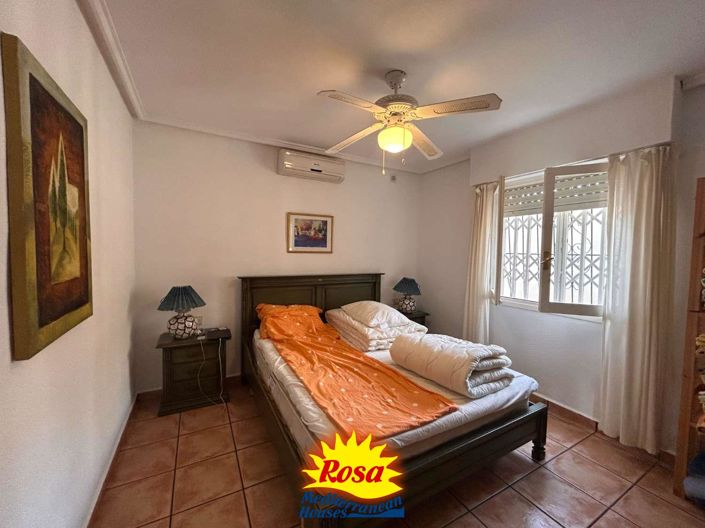 Image No.17-Chalet de 4 chambres à vendre à Orihuela Costa