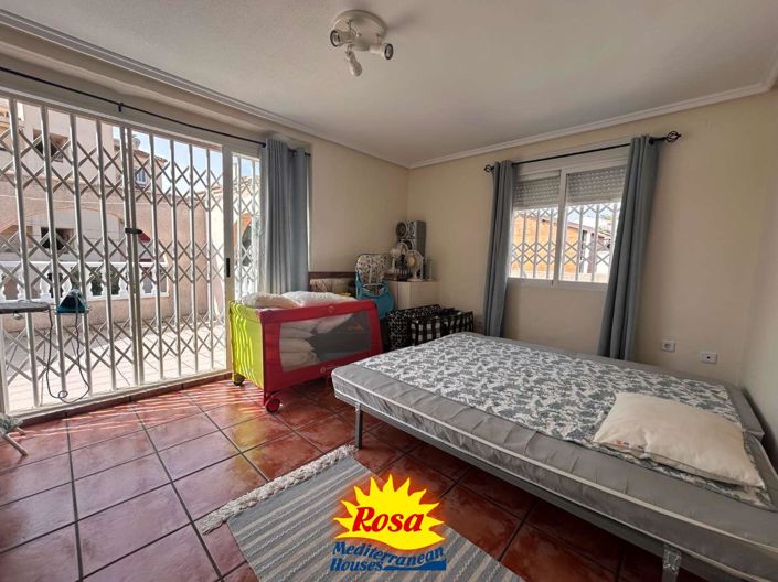 Image No.27-Chalet de 4 chambres à vendre à Orihuela Costa