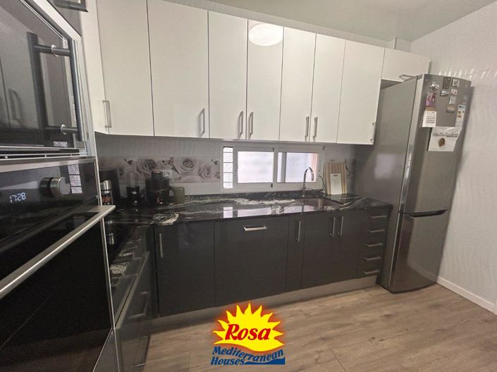 Image No.8-2 Bed Duplex for sale