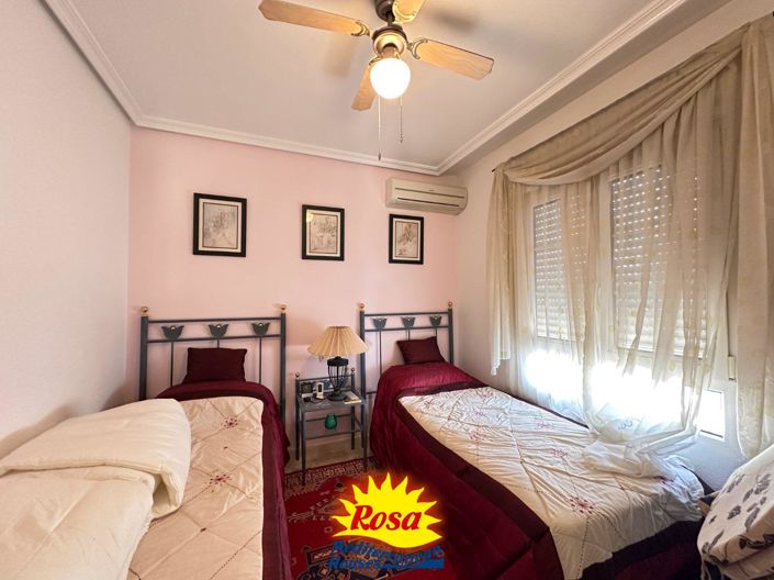 Image No.12-3 Bed Property for sale