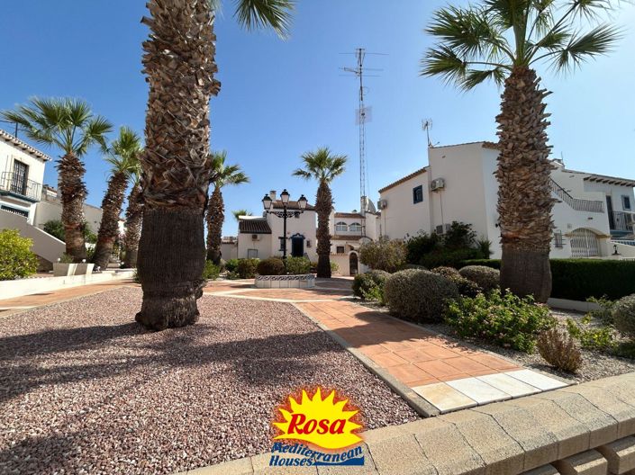 Image No.15-3 Bed Property for sale