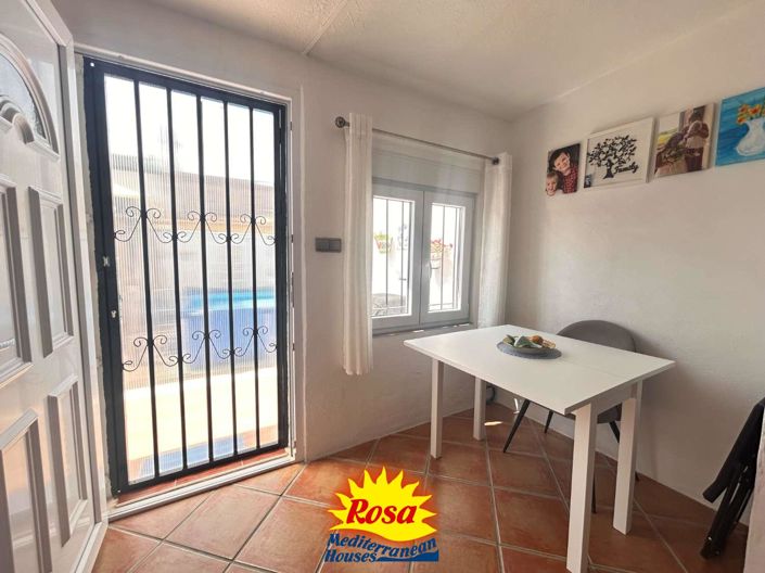 Image No.5-2 Bed Bungalow for sale