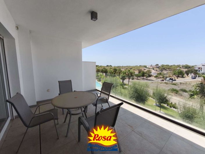 Image No.3-2 Bed Property for sale